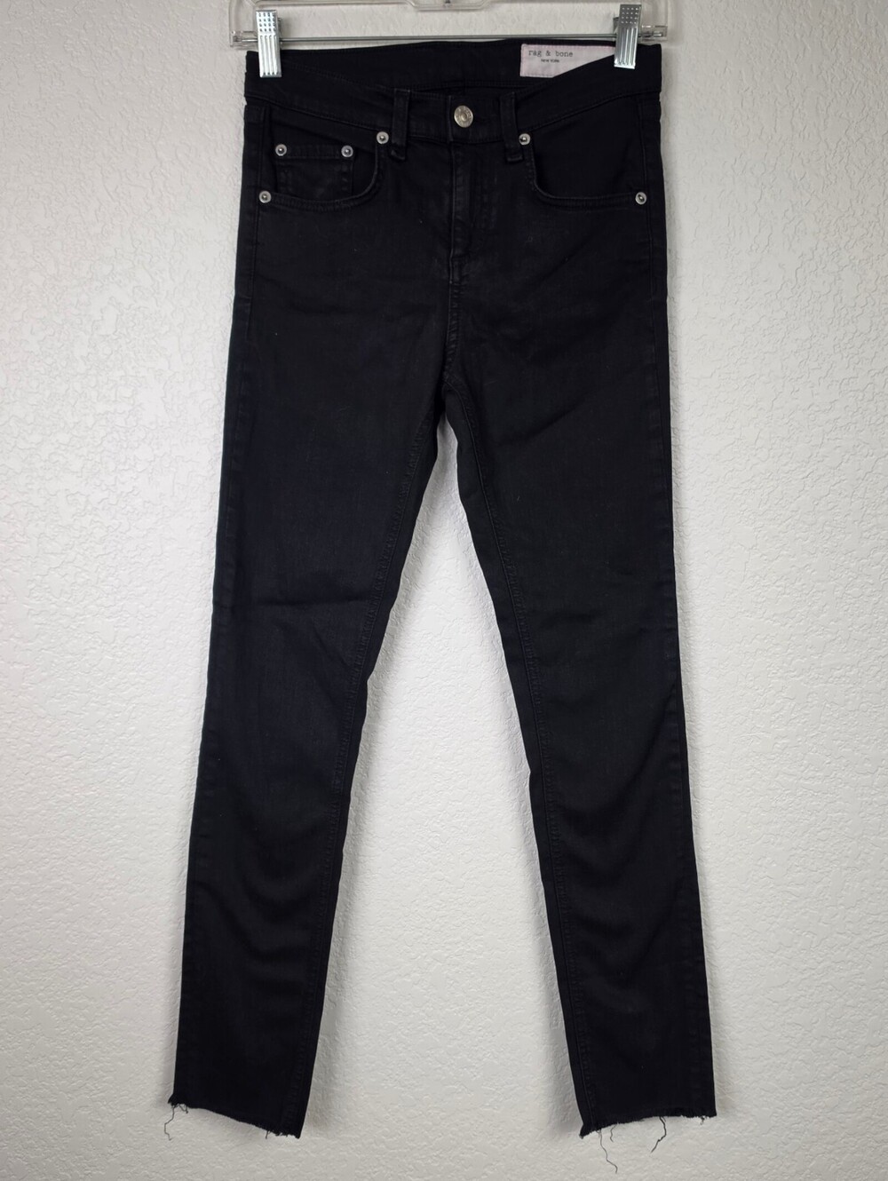 Rag & Bone $225 Size 26 Skinny Jeans